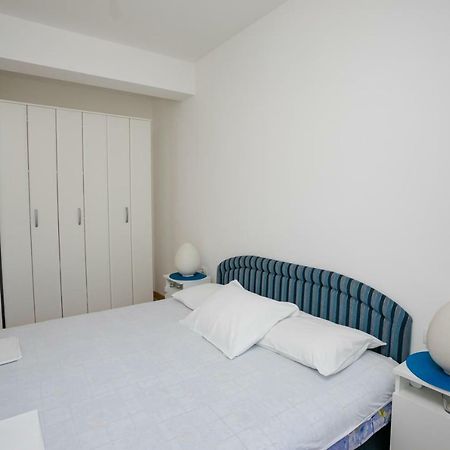 Apartment With Sea View Rafajlovići Exterior foto